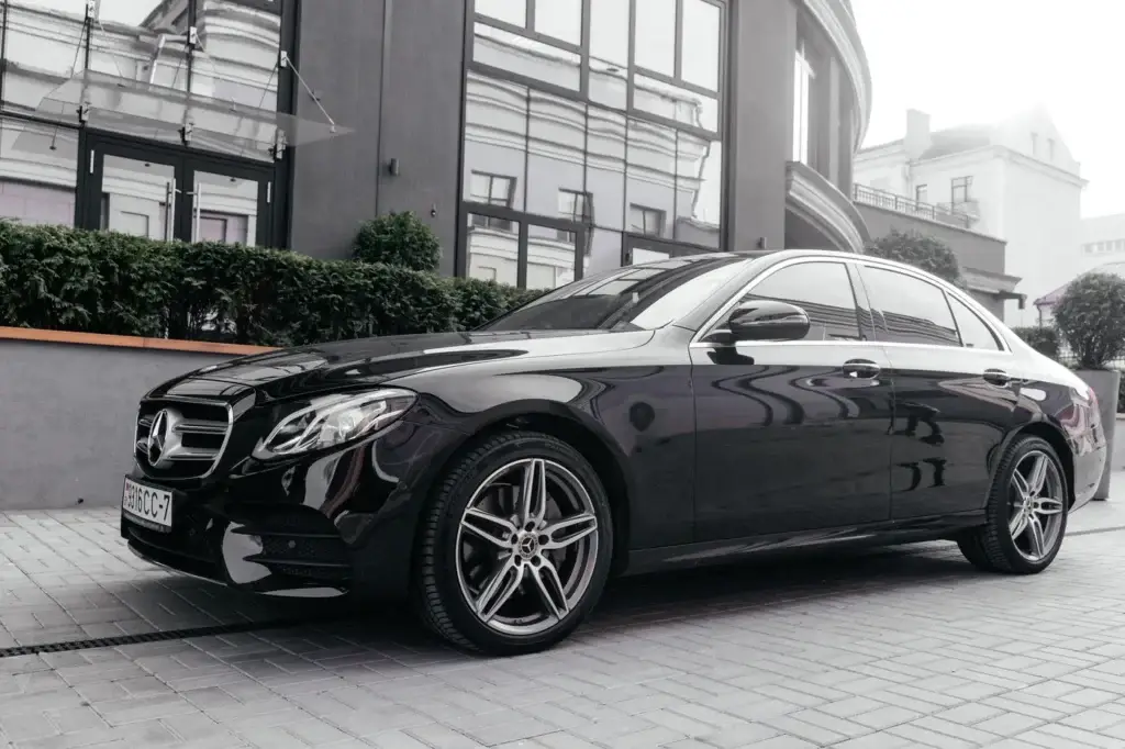 Black Mercedes-Benz E-Class